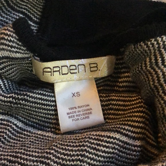 Black and Tan Dress - Picture 6 of 8